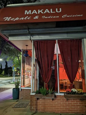 Makalu Boston by null