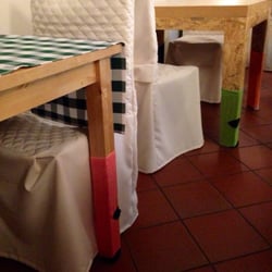 Restaurant Olina - All legs must wear socks in the winter to stay warm.