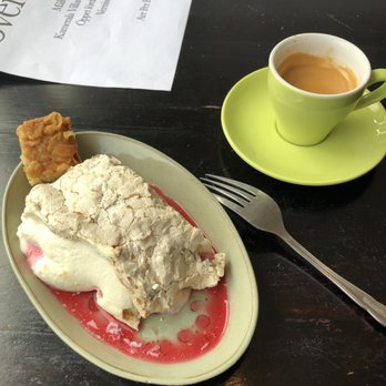 Söderbönor - Budapester Kanelse mit Espresso - Coffee & Tea Near Me - Mörbylånga, H Söderbönor - Budapester Kanelse mit Espresso - Coffee & Tea Near Me - Mörbylånga, H