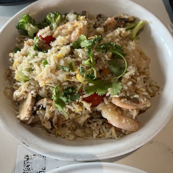 Eastern Peak - Thai Fried Rice - Asian Fusion Near Me - Nashville, Tennessee Eastern Peak - Thai Fried Rice - Asian Fusion Near Me - Nashville, Tennessee