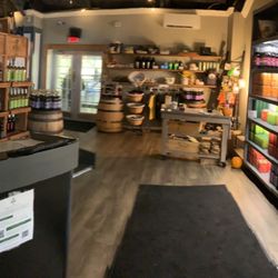 Entrance store
