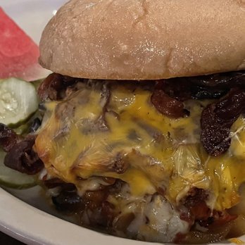 Rusty Duck - The Ultimate Burger. - American Near Me - Dexter, Iowa