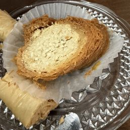 Burma and baklava finger - not too sweet!