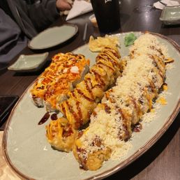 Fantastic, super crunchy and volcano rolls Fantastic, super crunchy and volcano rolls