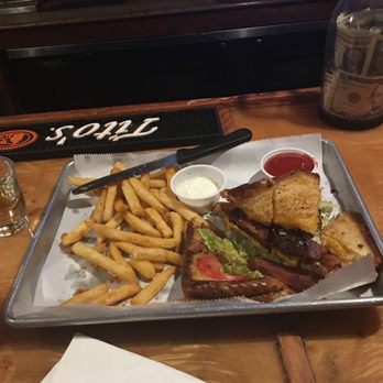 Bar Pm - Amazing food for best fries of your life ask for Steve - Dive Bars Near Me - Lubbock, Texas Bar Pm - Amazing food for best fries of your life ask for Steve - Dive Bars Near Me - Lubbock, Texas