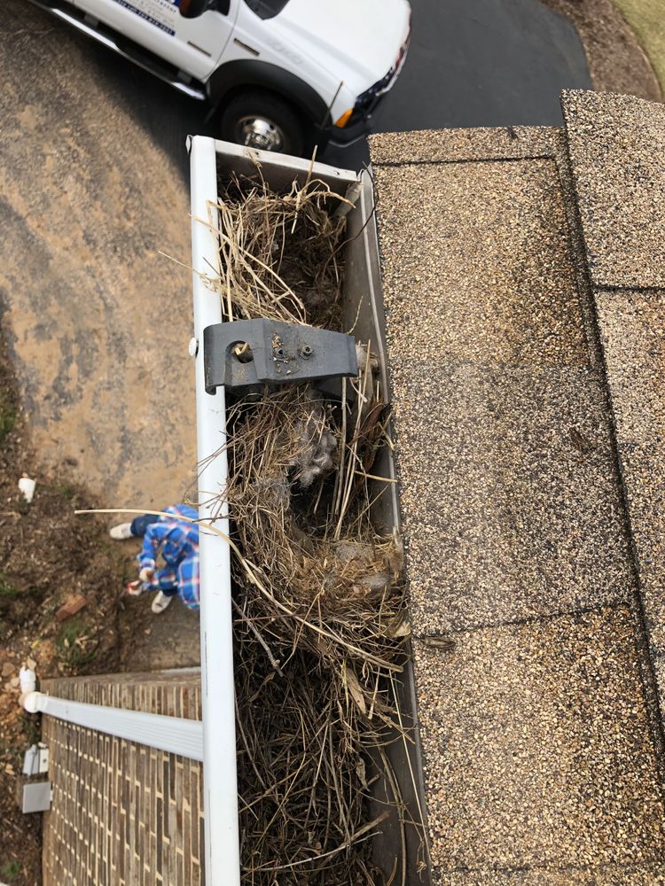 Slide of Tito Ramos Home Improvement