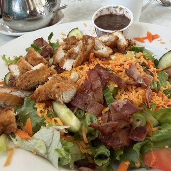 Bobby Sox 50's Diner - Crispy Chicken Salad - Diners Near Me - Maple Ridge, British Columbia