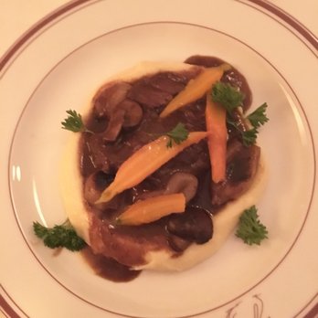 Le Swan - Beef cheek bourguignon - French Near Me - Toronto, Ontario