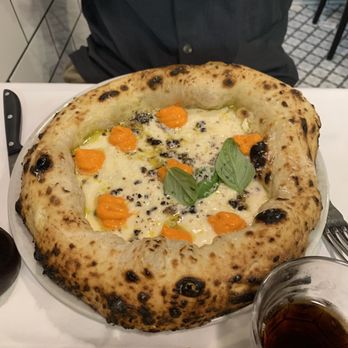 Piccolo Buco - White pizza - Italian Near Me - Rome, RM
