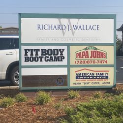Fit Body Boot Camp - Fit body boot camp sign