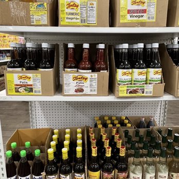 AB & C Oriental Store - Albany - shelves of asian food - International Grocery Near Me - Albany, Georgia