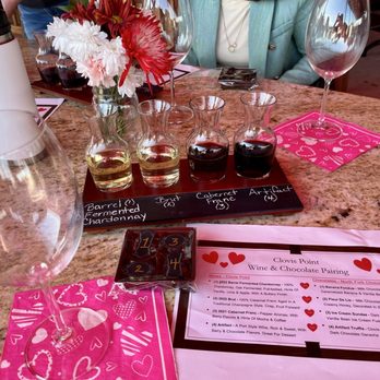 Clovis Point - Wine and chocolate pairing - Wineries Near Me - Jamesport, New York