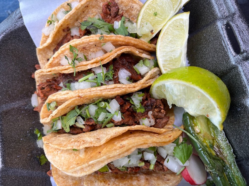 LA TIENDITA MEXICAN MARKET Updated September 2024 95 Photos & 67 Reviews 5975 N Wayne Rd