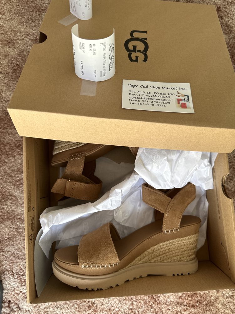 CAPE COD SHOE MARKET Updated August 2024 35 Reviews 271 Main St