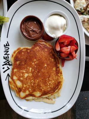 L'Avenue by null