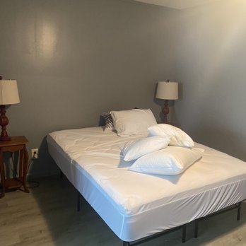 Veal’s Cleaning Service - Unmade bed - Home Cleaning Near Me - Baton Rouge, Louisiana