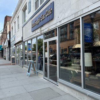 Van Gogh's Ear Cafe - storefront and sidewalk - Cafes Near Me - Union, New Jersey Van Gogh's Ear Cafe - storefront and sidewalk - Cafes Near Me - Union, New Jersey