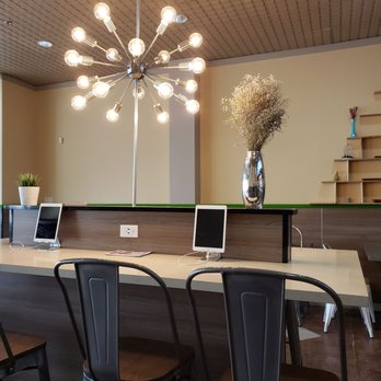 Mix & Matcha - Bar/work station - Coffee & Tea Near Me - Toronto, Ontario