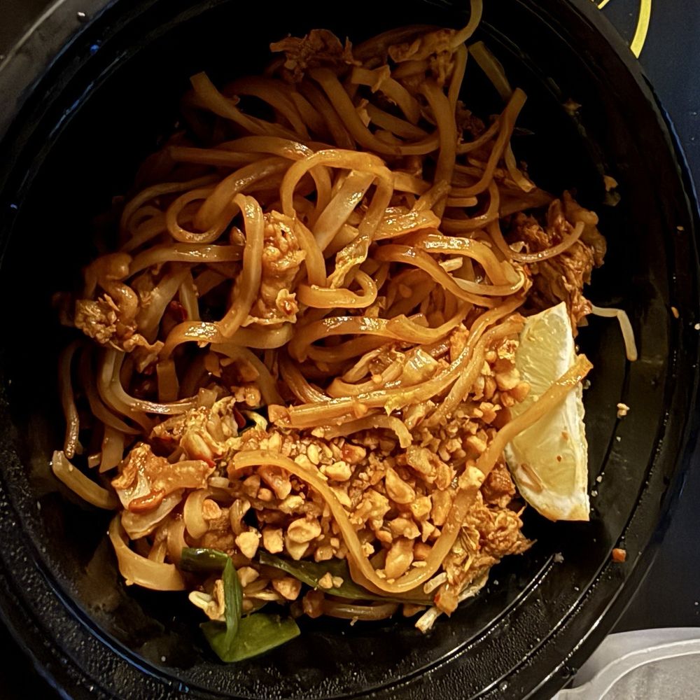 JJ’s Wok - Pad Thai - Chinese Near Me - Pflugerville, Texas