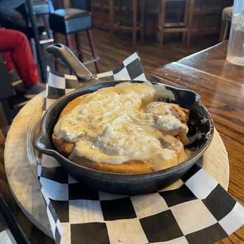 Grandview Cafe - Cinnamon roll - American Near Me - Columbus, Ohio Grandview Cafe - Cinnamon roll - American Near Me - Columbus, Ohio