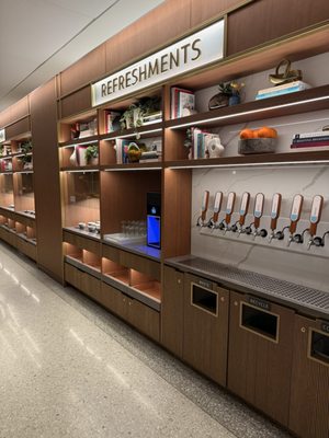 Capital One Lounge at JFK by null