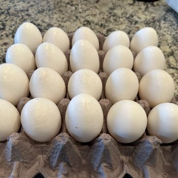 Pleasant Valley Farms - Flat of large double yolk eggs for $8.00. - Farmers Market Near Me - Ripon, California