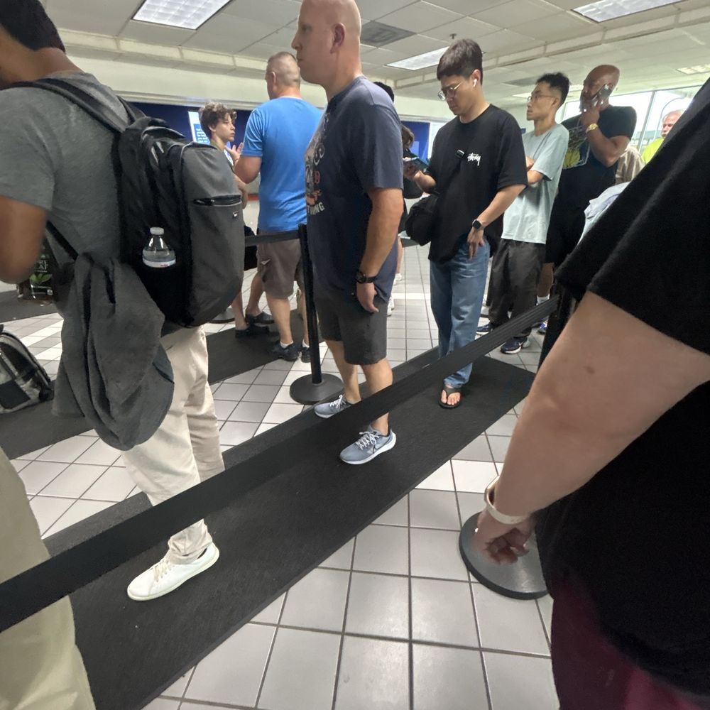 Budget - Longest line - Car Rental Near Me - Detroit, Michigan