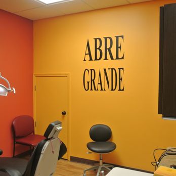 Sonrisa Urbana - General Dentistry Near Me - Chicago, Illinois Sonrisa Urbana - General Dentistry Near Me - Chicago, Illinois