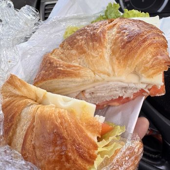 Croissant-Brioche - Bakeries Near Me - Houston, Texas