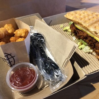 Bruxie - Navishvalle meal - Breakfast & Brunch Near Me - Brea, California