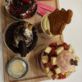GOM Snow Desserts - Desserts Near Me - Oxnard, California GOM Snow Desserts - Desserts Near Me - Oxnard, California