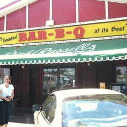 Dick Russell's Bar-B-Q