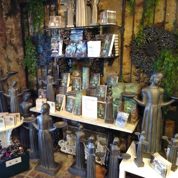 Simply Savannah - Gift Shops Near Me - Savannah, Georgia