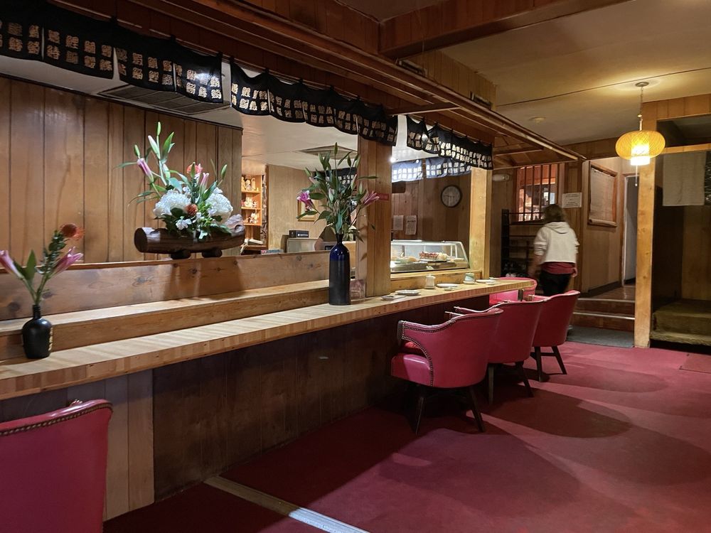 Niki's Tokyo Inn