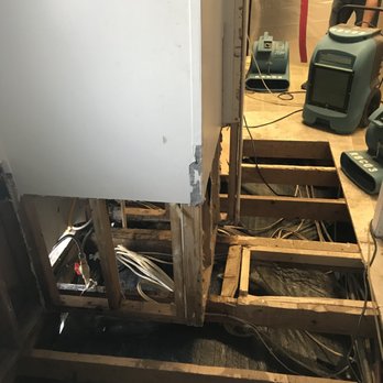 Ross Brother's Construction - The dry out set up. - General Contractors Near Me - Corona, California Ross Brother's Construction - The dry out set up. - General Contractors Near Me - Corona, California