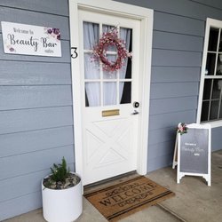 Wylde Moon Skincare - Located inside Beauty Bar Suites