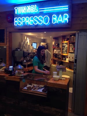 Tunnel Espresso PVM by null