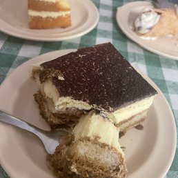 Tiramisu, Cannoli, and Limoncello Cake Tiramisu, Cannoli, and Limoncello Cake