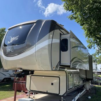 Skinner Detailing Solutions - Auto Detailing Near Me - Lawton, Oklahoma Skinner Detailing Solutions - Auto Detailing Near Me - Lawton, Oklahoma
