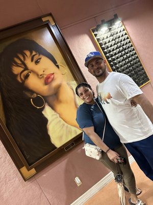Selena Museum by null