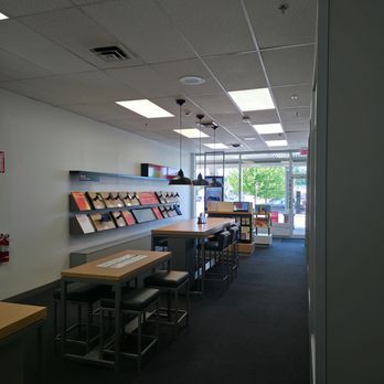 Verizon - Mobile Phones Near Me - Marshfield, Massachusetts
