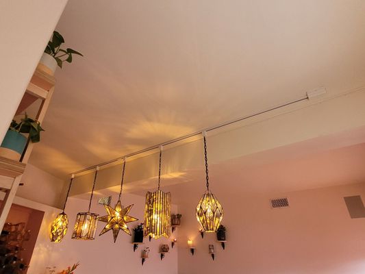 Esquina Pizza / Copita Wine Bar by null