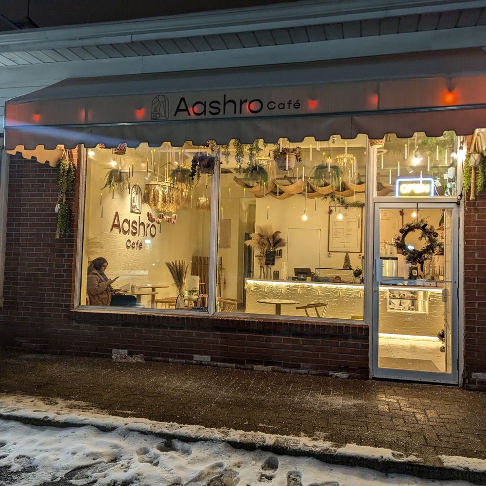 Aashro Cafe - Vegetarian Near Me - North York, Ontario Aashro Cafe - Vegetarian Near Me - North York, Ontario