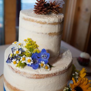 Delicious Designs - Bakeries Near Me - Reno, Nevada