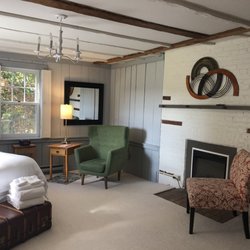 The Planter's Barracks