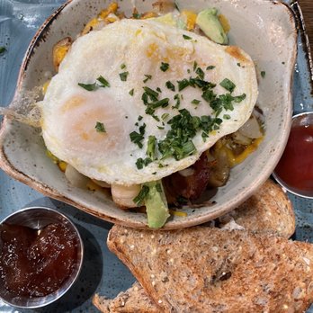 First Watch - Farmhouse Skillet Hash - Breakfast & Brunch Near Me - West Palm Beach, Florida First Watch - Farmhouse Skillet Hash - Breakfast & Brunch Near Me - West Palm Beach, Florida