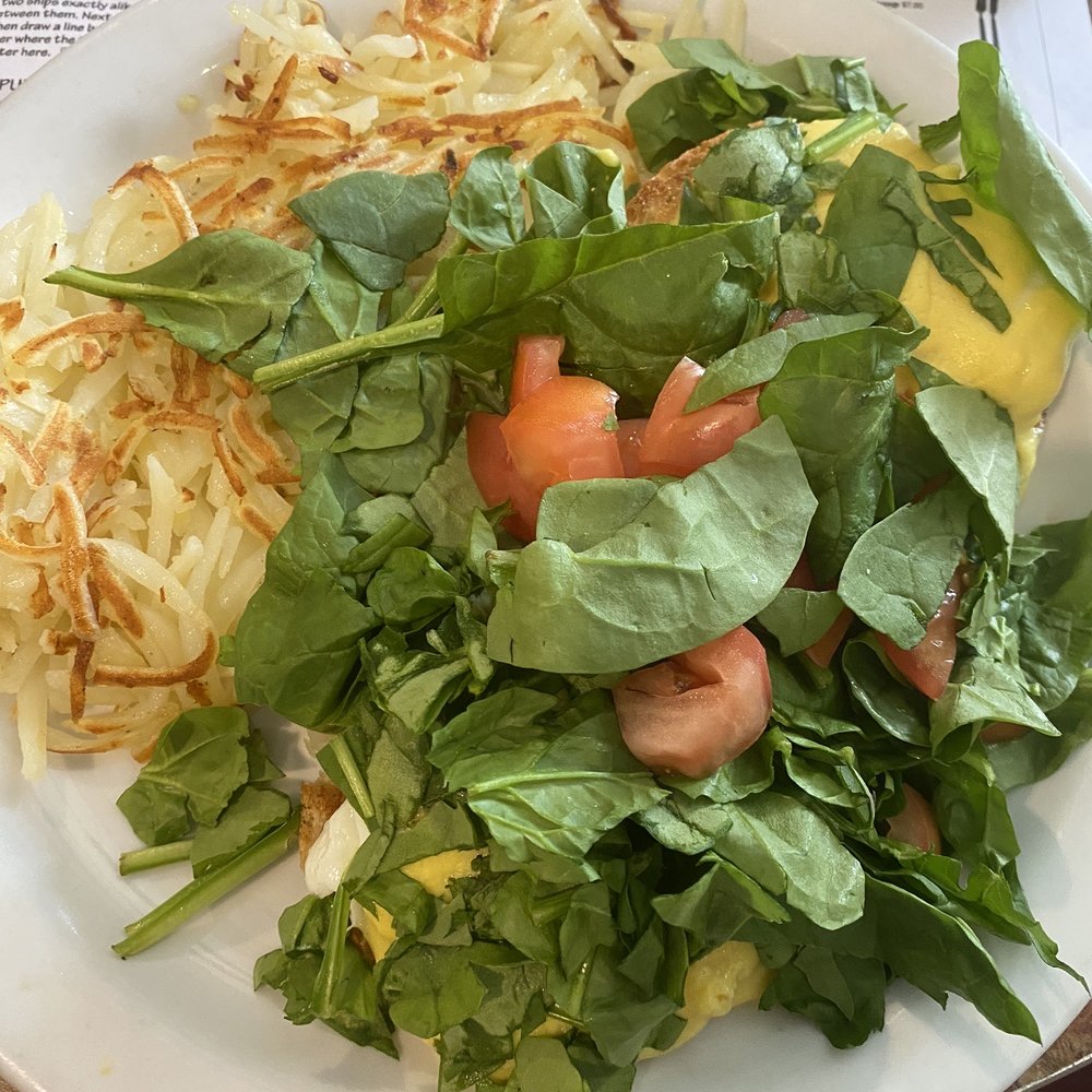 Annie's Cafe - Temecula - Eggs Florentine - Breakfast & Brunch Near Me - Temecula, California