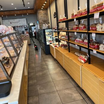 Andersen Bakery - Bakeries Near Me - Burlingame, California