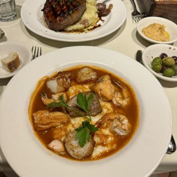 Becco - Italian Near Me - New York, New York Becco - Italian Near Me - New York, New York