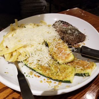 Olive Garden Italian Restaurant - 6oz steak and fettuccine alfredo - Italian Near Me - Beaverton, Oregon Olive Garden Italian Restaurant - 6oz steak and fettuccine alfredo - Italian Near Me - Beaverton, Oregon